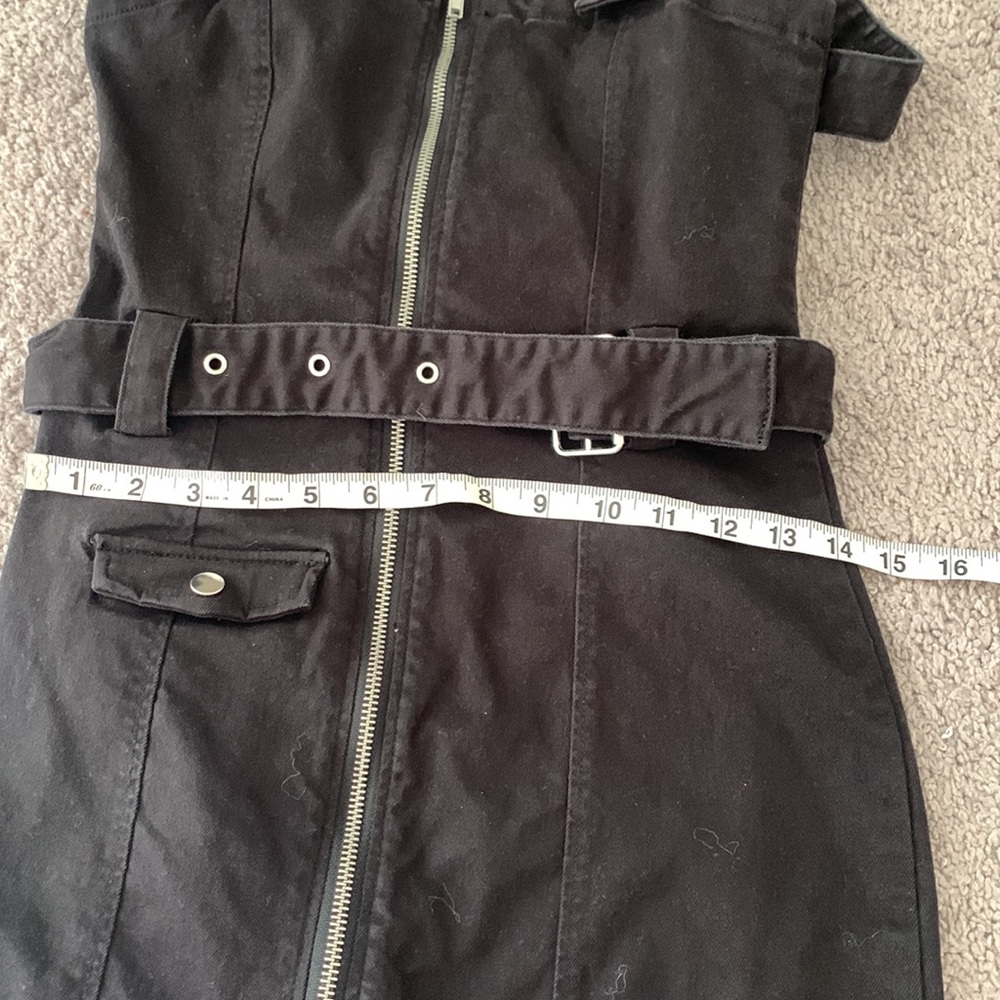 Divided Black Zip Up Dress - Picture 6 of 8